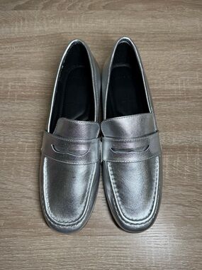 New Women’s Black Suede Studio Silver Loafers